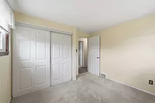 2956 Manorview Cir, Hampton, PA 15101 - Photo 17