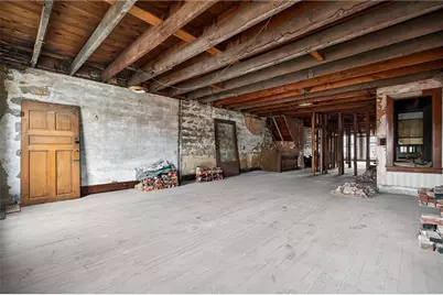 210 E 5th Ave, Tarentum, PA 15084 - Photo 33