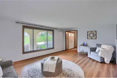 9936 W Moccasin Trl, Pittsburgh, PA 15090 - Photo 7