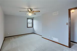 9936 W Moccasin Trail, Pittsburgh, PA 15090 - Photo 35