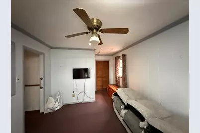 878 Bocktown Rd, Moon/Crescent Twp, PA 15046 - Photo 17