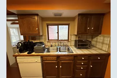 878 Bocktown Rd, Moon/Crescent Twp, PA 15046 - Photo 13