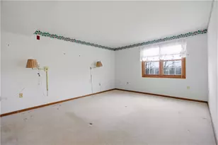 503 Clubhouse Dr, South Strabane, PA 15301 - Photo 17
