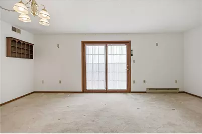 503 Clubhouse Dr, South Strabane, PA 15301 - Photo 9