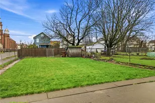 753 Spruce Ave, Sharon, PA 16146 - Photo 31