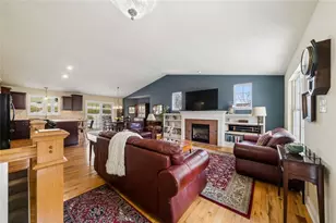 1040 Red Tail Holw, North Franklin Township, PA 15301 - Photo 3