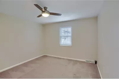 2602 Hunters Point Ct N, Pittsburgh, PA 15090 - Photo 29