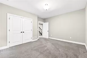 219 Lucca Ln, Pittsburgh, PA 15241 - Photo 37