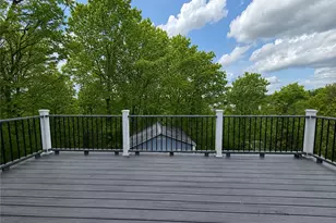 421 Rampart Blvd, Pittsburgh, PA 15068 - Photo 23