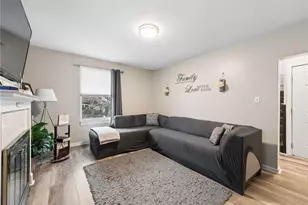 405 E 11th Ave, Homestead, PA 15120 - Photo 7