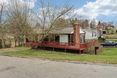 2715 Myrtle Dr, Lower Burrell, PA 15068 - Photo 3