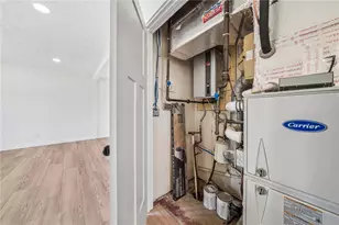 514 New Market Dr, Hempfield Township, PA 15601 - Photo 25