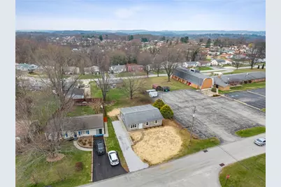 514 New Market Drive, Hempfield Township, PA 15601 - Photo 3