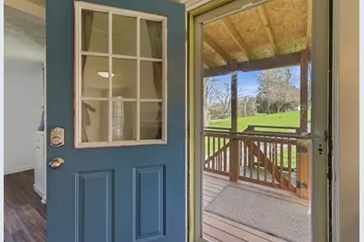 1135 Locust Ave, South Strabane, PA 15301 - Photo 3