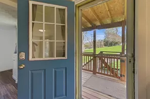 1135 Locust Ave, South Strabane, PA 15301 - Photo 3