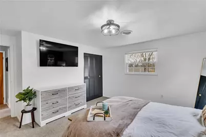 2537 N Lightwood Ave, Bethel Park, PA 15102 - Photo 25