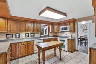 3757 Fenton Dr, Murrysville, PA 15668 - Photo 9