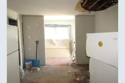 215 Anthony St, Pittsburgh, PA 15210 - Photo 7