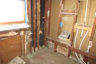 215 Anthony St, Pittsburgh, PA 15210 - Photo 15