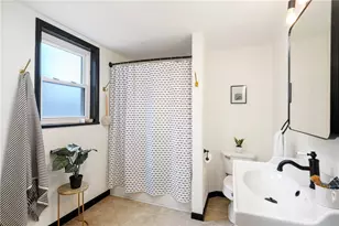 4613 Carlton St, Pittsburgh, PA 15201 - Photo 19