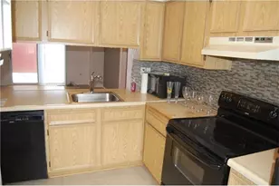 119 Ligonier Ln, Pittsburgh, PA 15068 - Photo 3