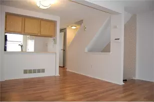 119 Ligonier Ln, Pittsburgh, PA 15068 - Photo 7