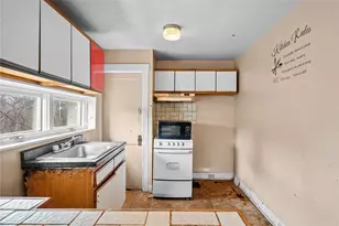 9611 Emerson St, Pittsburgh, PA 15235 - Photo 15