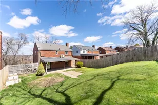 251 Crescent Pines Dr, Pittsburgh, PA 15147 - Photo 33