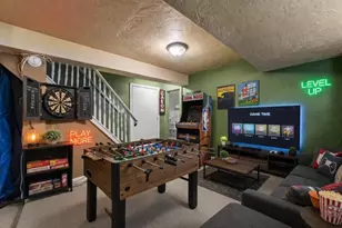 251 Crescent Pines Dr, Pittsburgh, PA 15147 - Photo 17