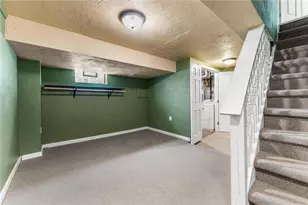 251 Crescent Pines Dr, Pittsburgh, PA 15147 - Photo 19