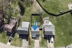 251 Crescent Pines Dr, Pittsburgh, PA 15147 - Photo 35