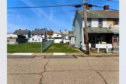 30 Ohio St, McKees Rocks, PA 15136 - Photo 1
