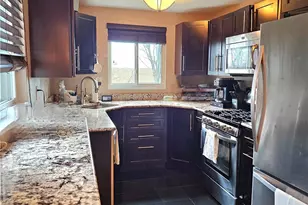 231 Lebanon Manor Dr, West Mifflin, PA 15122 - Photo 5