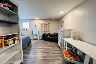 300 Linden Ave, Pittsburgh, PA 15215 - Photo 7