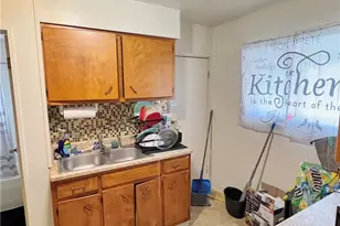 2410 Woodstock Ave, Pittsburgh, PA 15218 - Photo 5