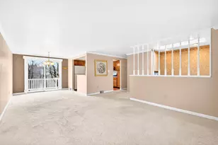 62 Dundalk Dr, Pittsburgh, PA 15235 - Photo 3