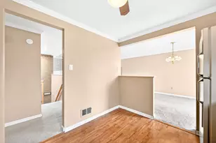 62 Dundalk Dr, Pittsburgh, PA 15235 - Photo 11