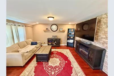 2674 Morgantown Road, Georges Township, PA 15401 - Photo 13