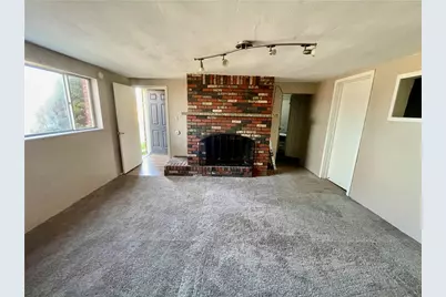 545 Pacific Ave, Glassport, PA 15045 - Photo 3