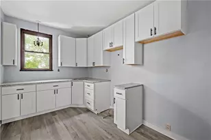 1614 Westmont, Pittsburgh, PA 15210 - Photo 7