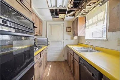 2150 Laketon Rd, Pittsburgh, PA 15221 - Photo 15