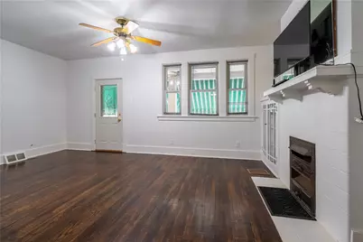 2710 Philadelphia Ave, Pittsburgh, PA 15216 - Photo 7