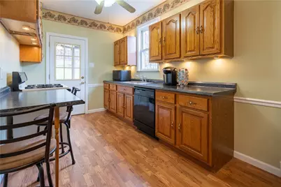 2710 Philadelphia Ave, Pittsburgh, PA 15216 - Photo 13