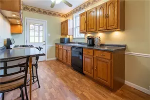 2710 Philadelphia Ave, Pittsburgh, PA 15216 - Photo 13