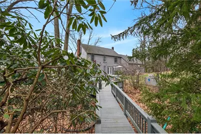 1369 S Hermitage Rd, Hermitage, PA 16148 - Photo 9