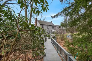 1369 S Hermitage Rd, Hermitage, PA 16148 - Photo 9