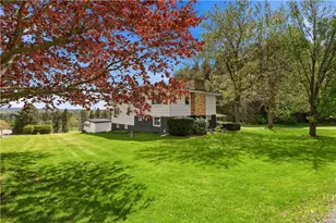 171 Holly Ln, Somerset Township, PA 15501 - Photo 3