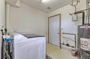 216 Draw Bridge Ct, Hempfield Township, PA 15601 - Photo 23