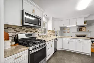 1241 Satellite Cir, Pittsburgh, PA 15241 - Photo 13