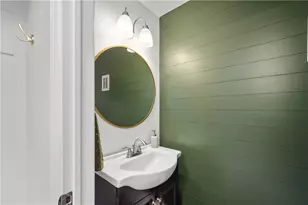 1241 Satellite Cir, Pittsburgh, PA 15241 - Photo 17